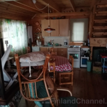 inside-cottage-301019